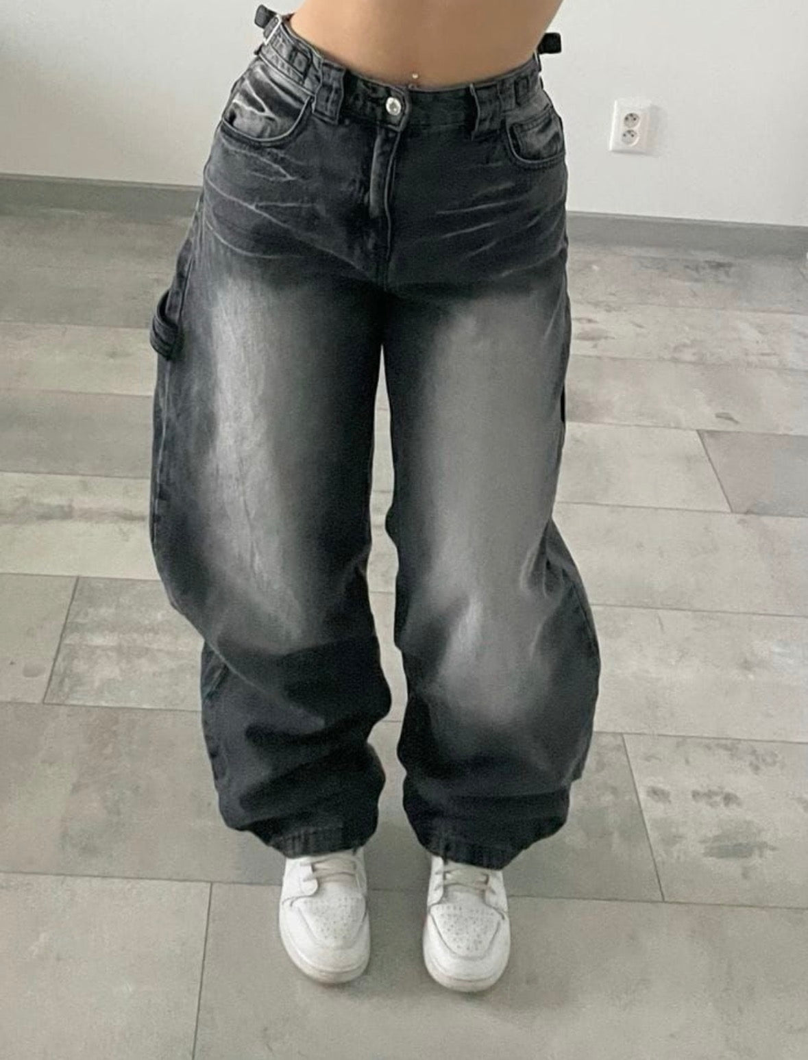 Women’s black face grey stylish street denim jeans