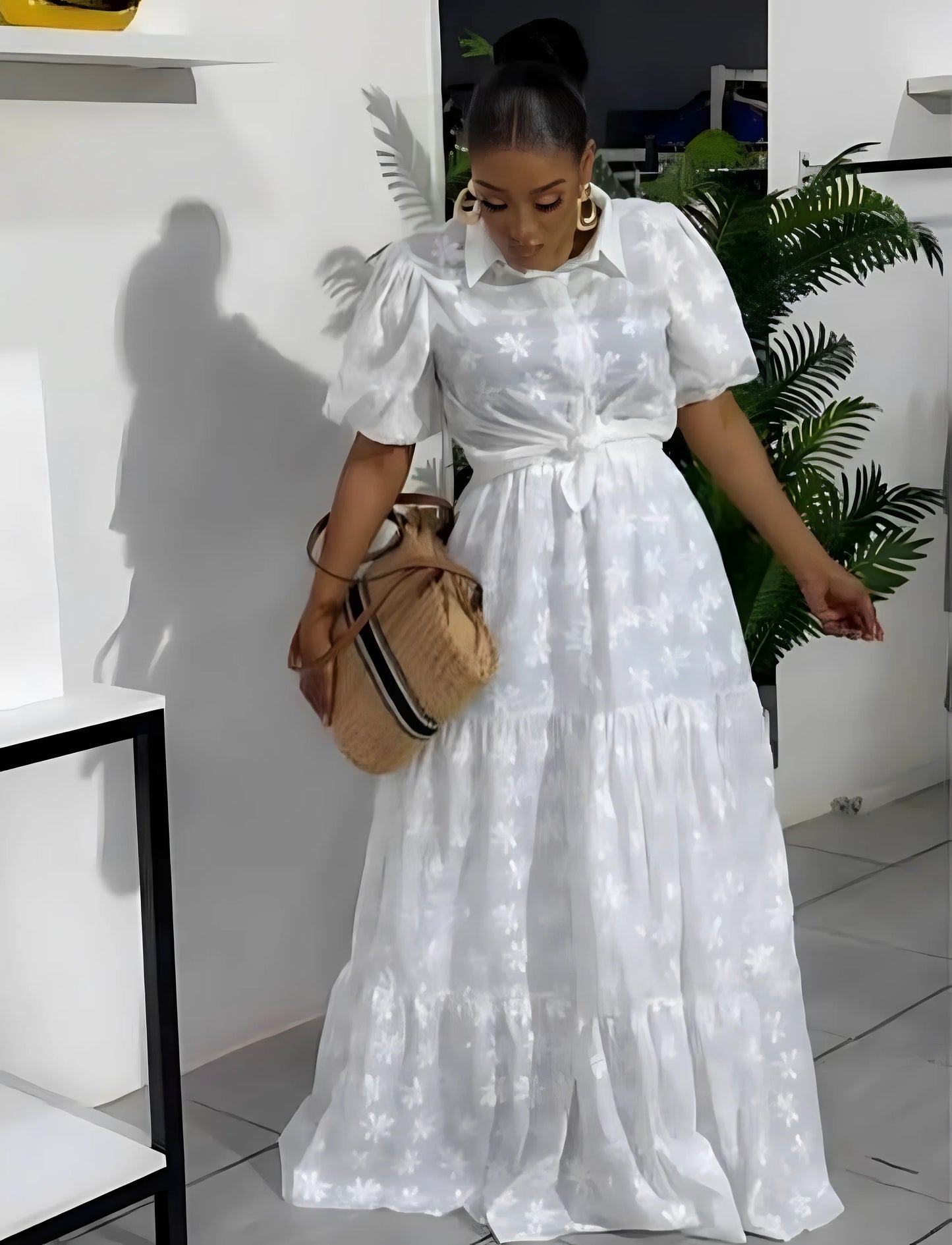 Women’s white cute stylish outdoor collar dress