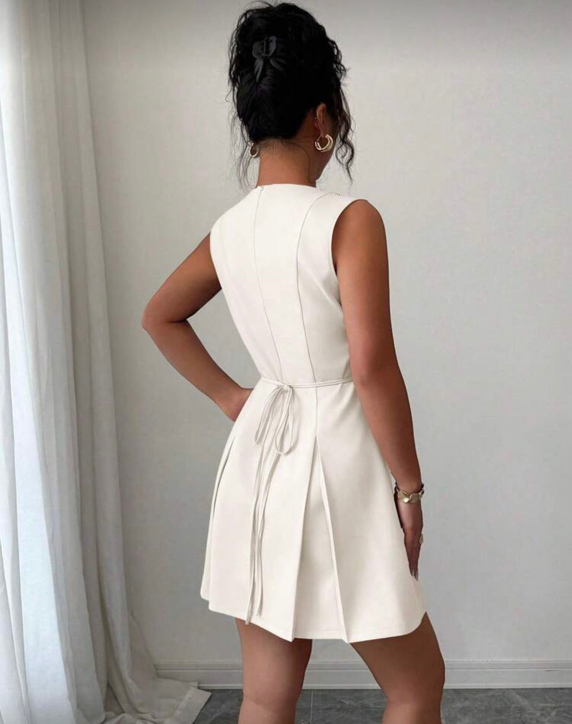 Women’s rhinestone decor elegant short sleeveless dress