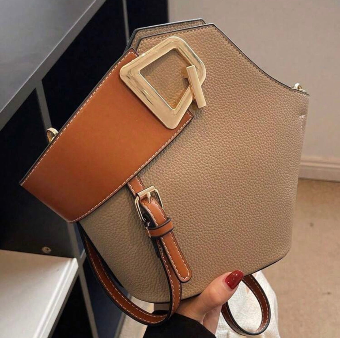 Women’s brown strap metal buckle stylish solid colour handbag