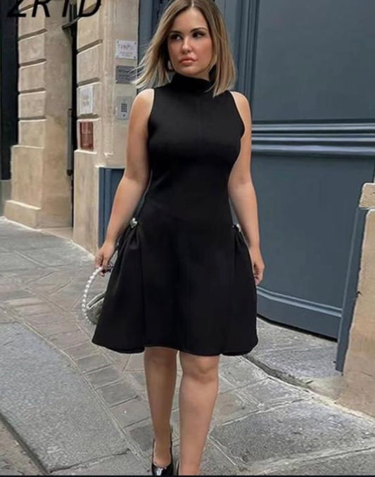 Women’s floral sleeveless round neck short solid colour dress