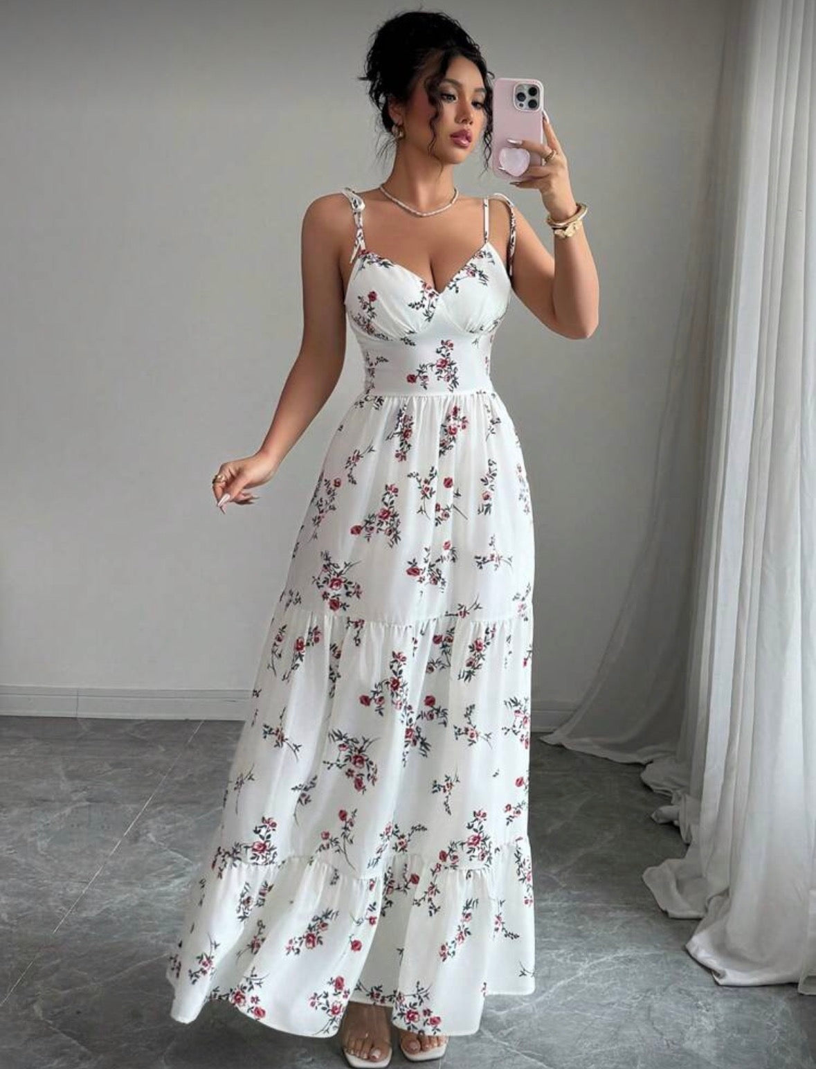 Women’s floral summer white elegant sleeveless dress