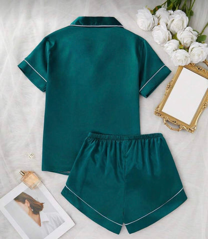 LuxeNights Plus Contrast Piping Satin Pajama Set