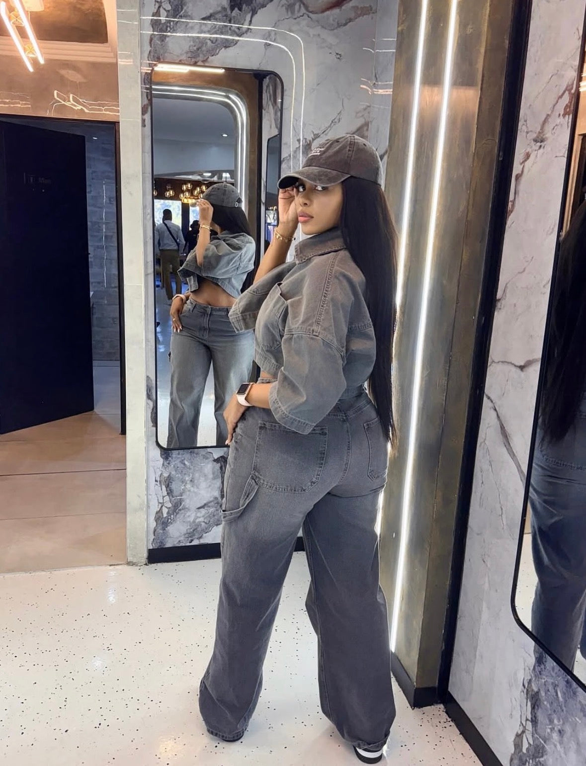 Sophisticated cropped gray denim button shirt and plain grey loose jeans