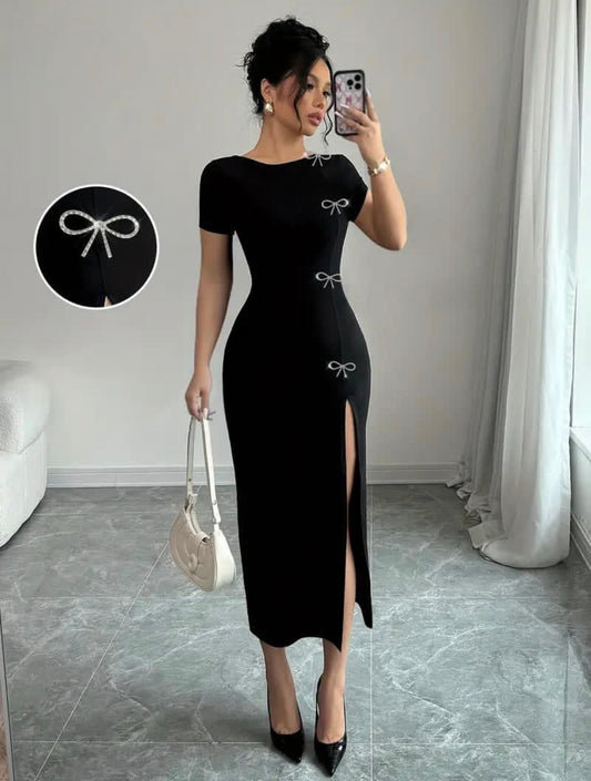 Women’s crew neck metal bowknot high sit dress