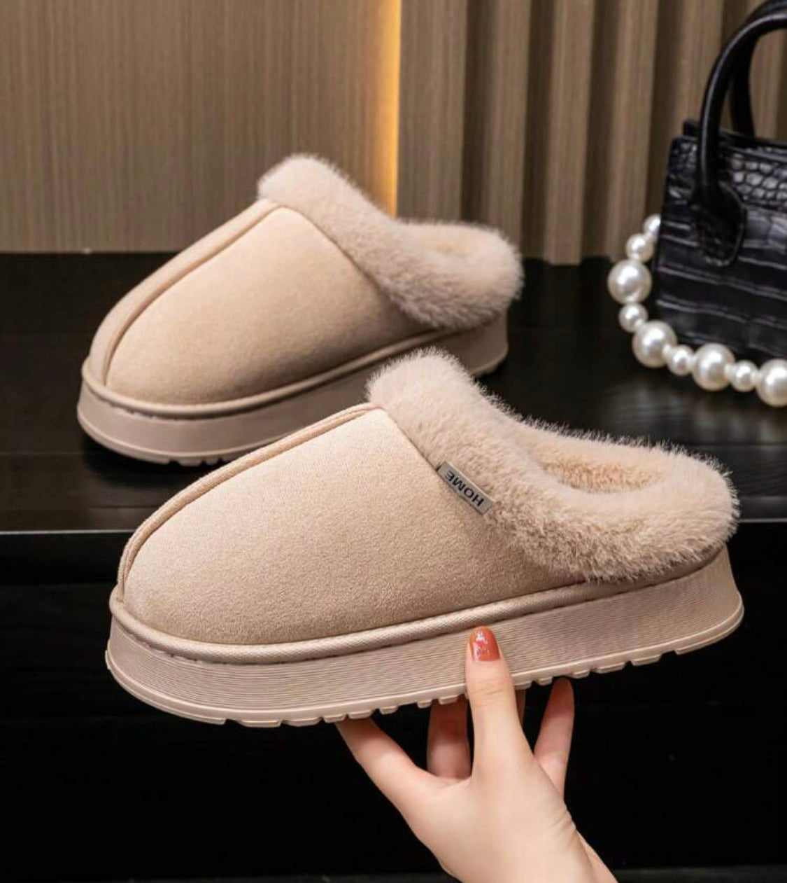 Comfortable cozy women’s slipper sandals for winter pajamas