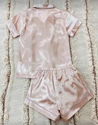 LuxeNights Plus Contrast Piping Satin Pajama Set