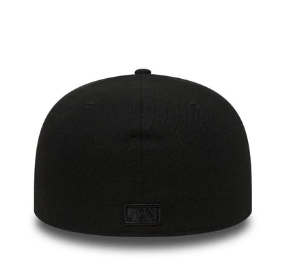 New York Yankees all black 59Fifty fitted hat
