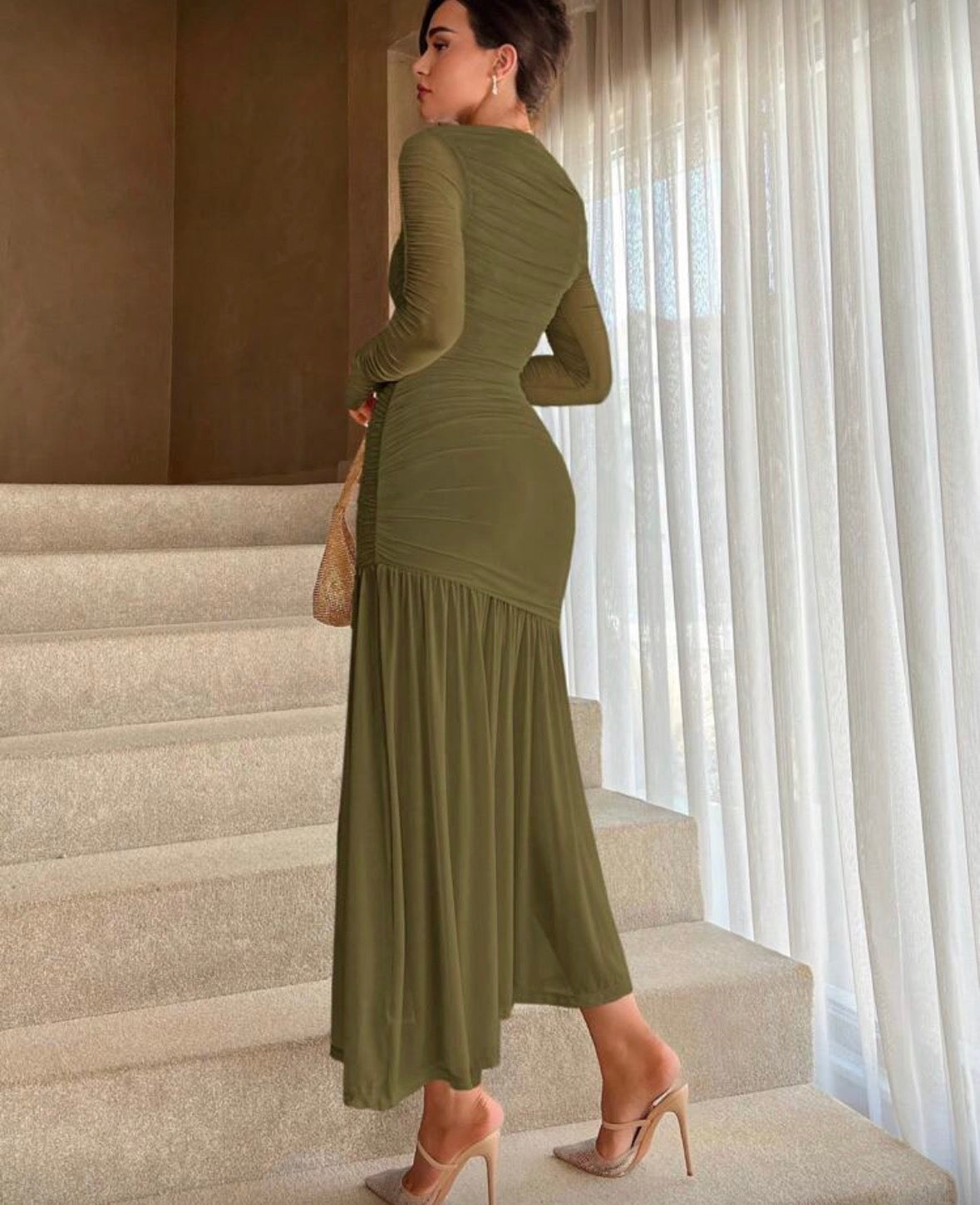 Women’s long sleeve floral elegant long covered neck dress