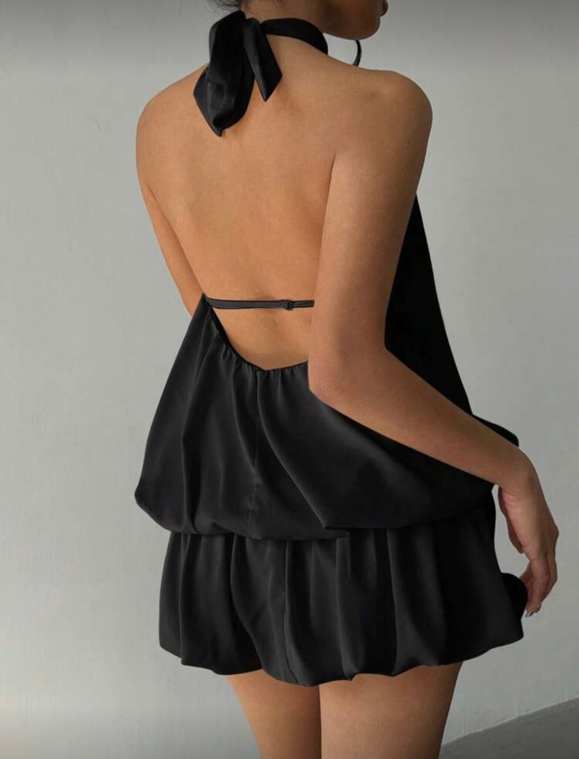 Casual Vacation Style Solid Color Backless Tie Knot Ruffle Hem Mini Dress, Summer