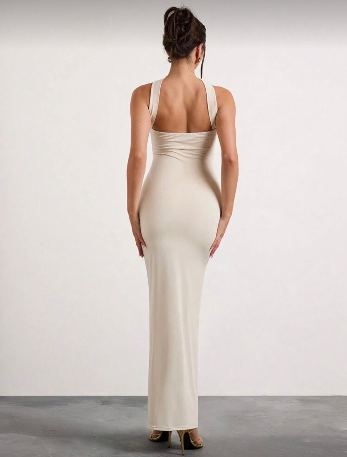 Glamine shoulder ruched halterneck solid colour dress for women