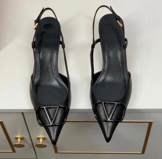 Women’s elegant solid black colour v design point toe mid heels