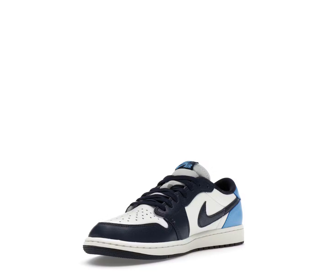 Jordan 1 Low obsidian unc