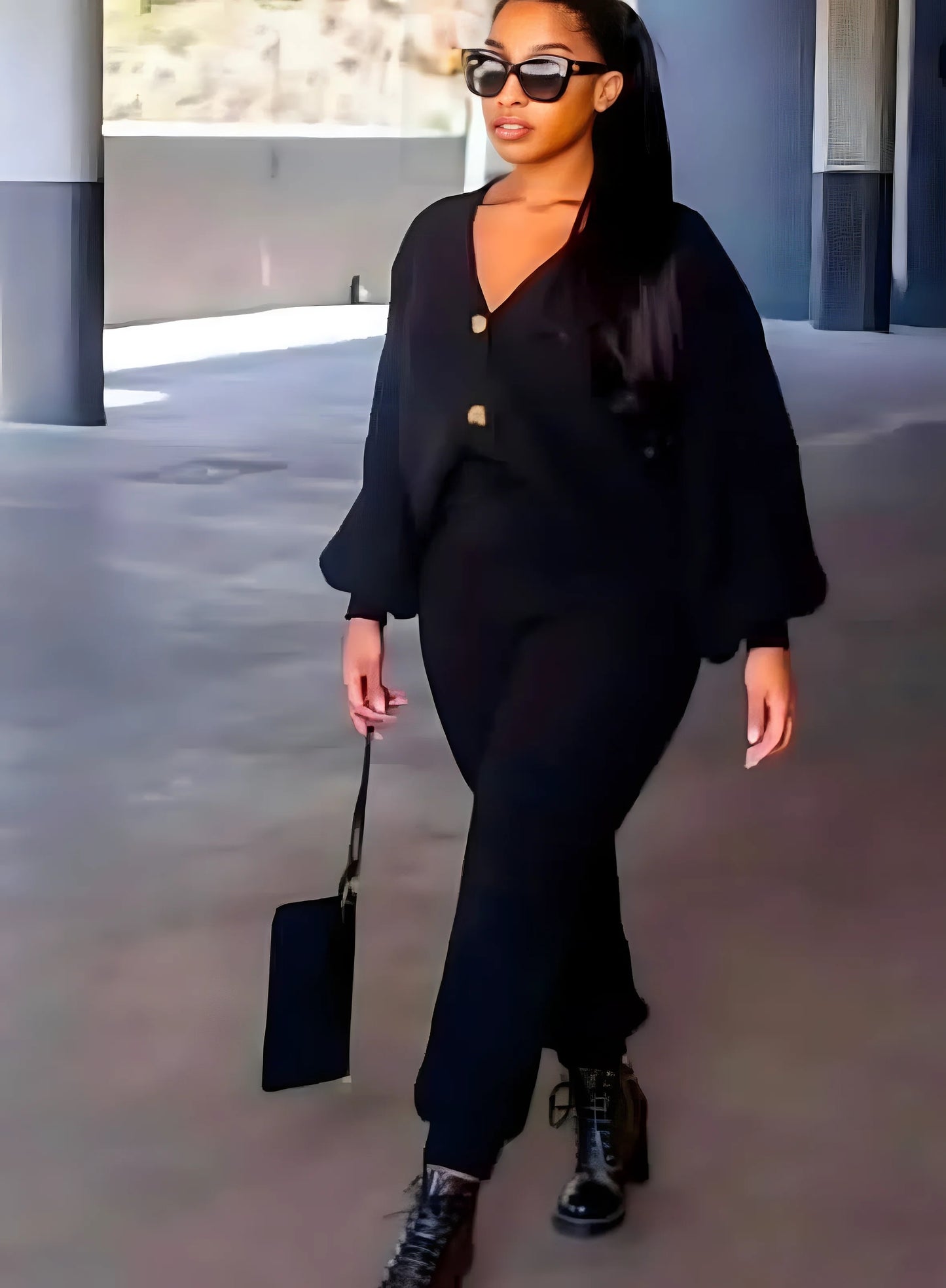 Women’s elegant black v neck long sleeve knitted button cardigan