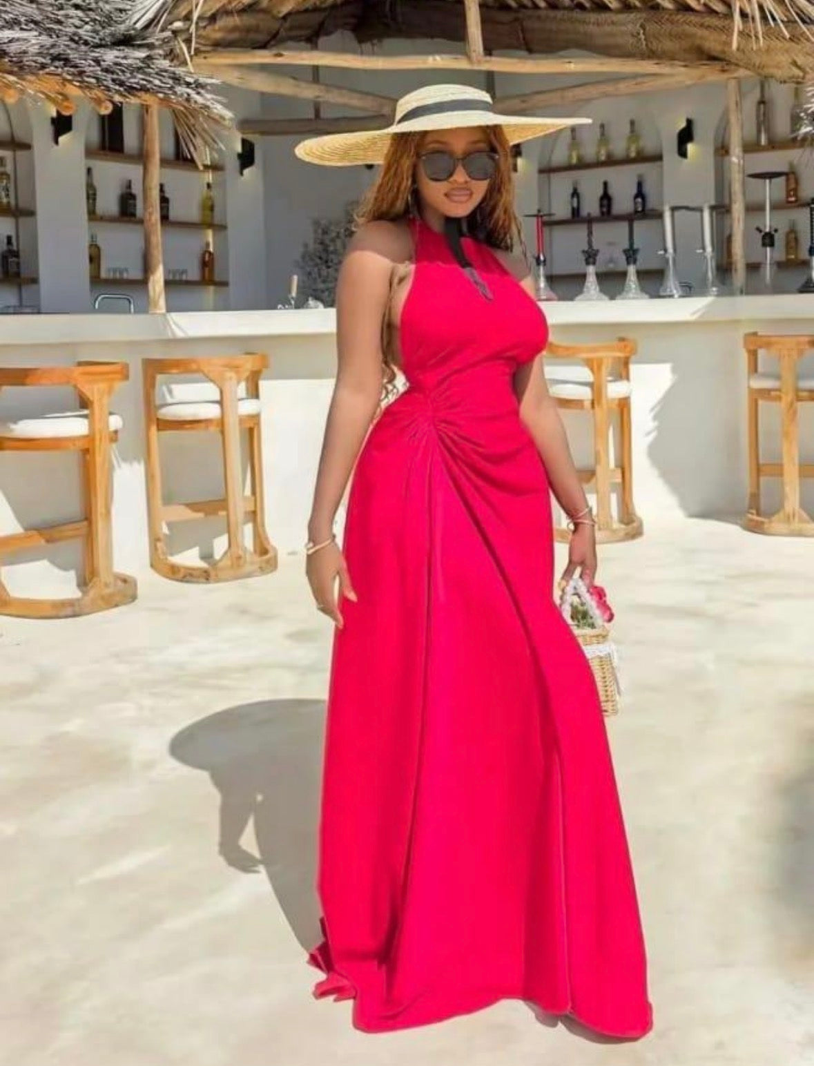 Sleeveless solid colour elegant long dress