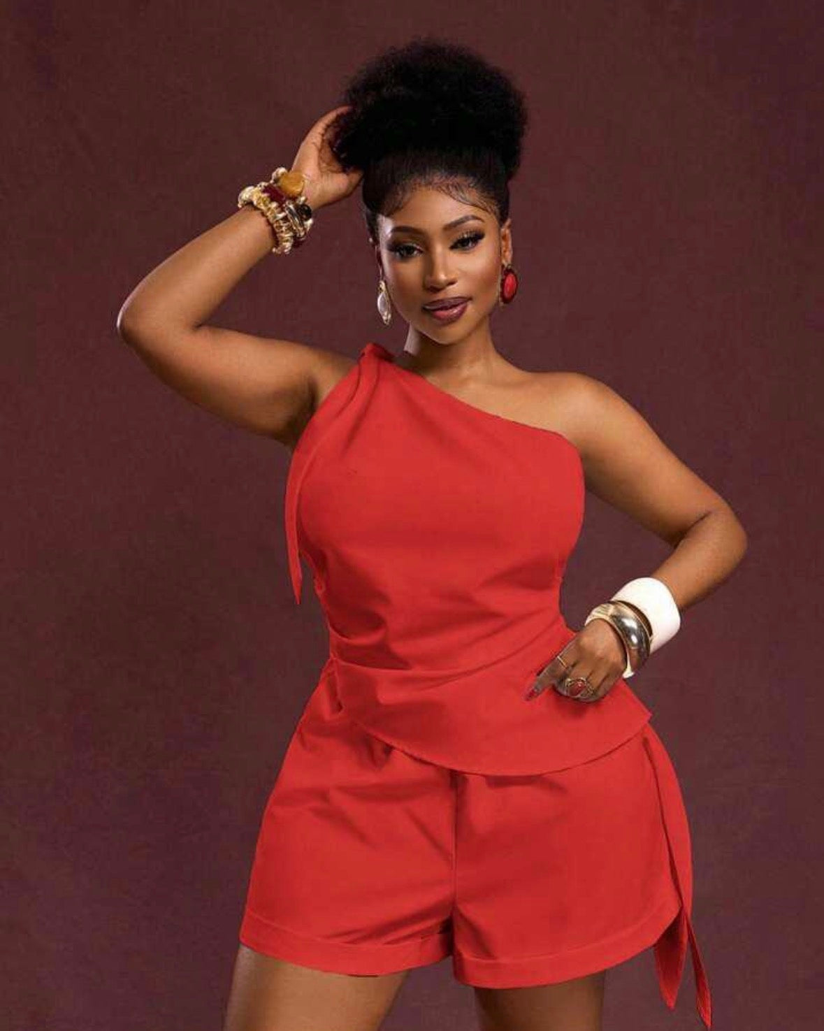 Women’s summer casual 2 pc top and curve shorts