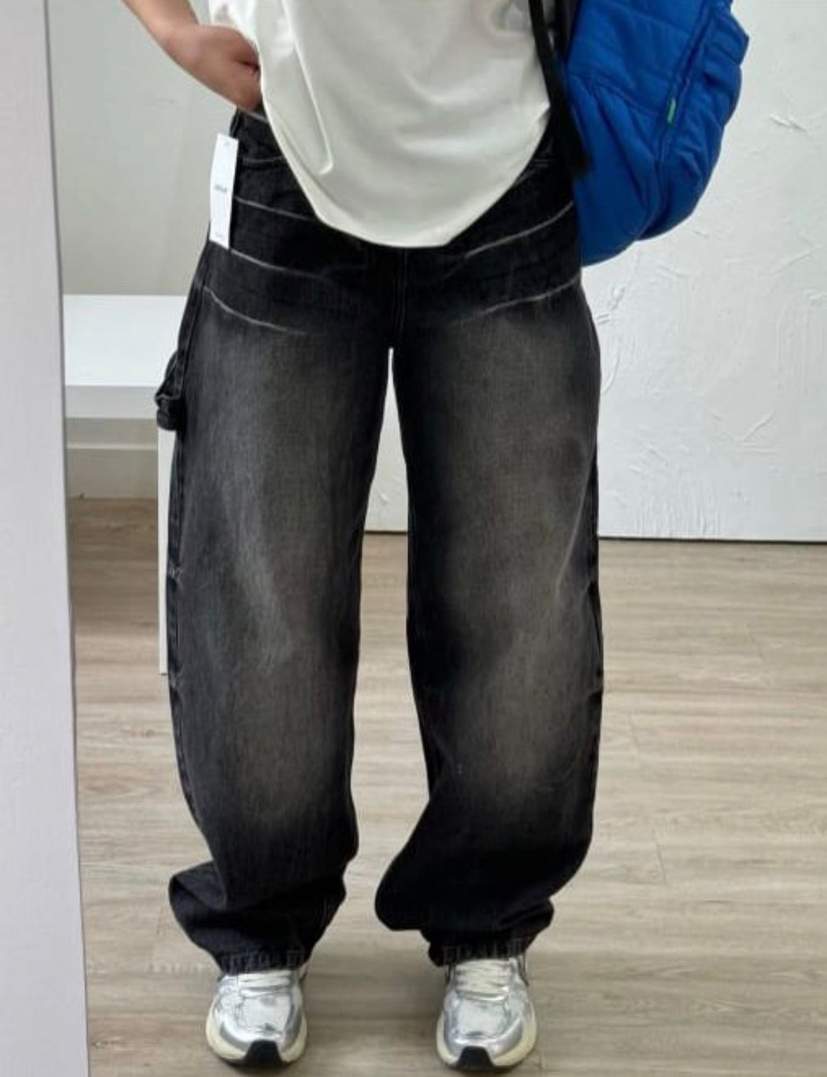 Women’s black face grey stylish street denim jeans