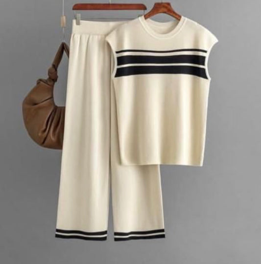 Women’s 2 piece knitted vest and loose baggy pants