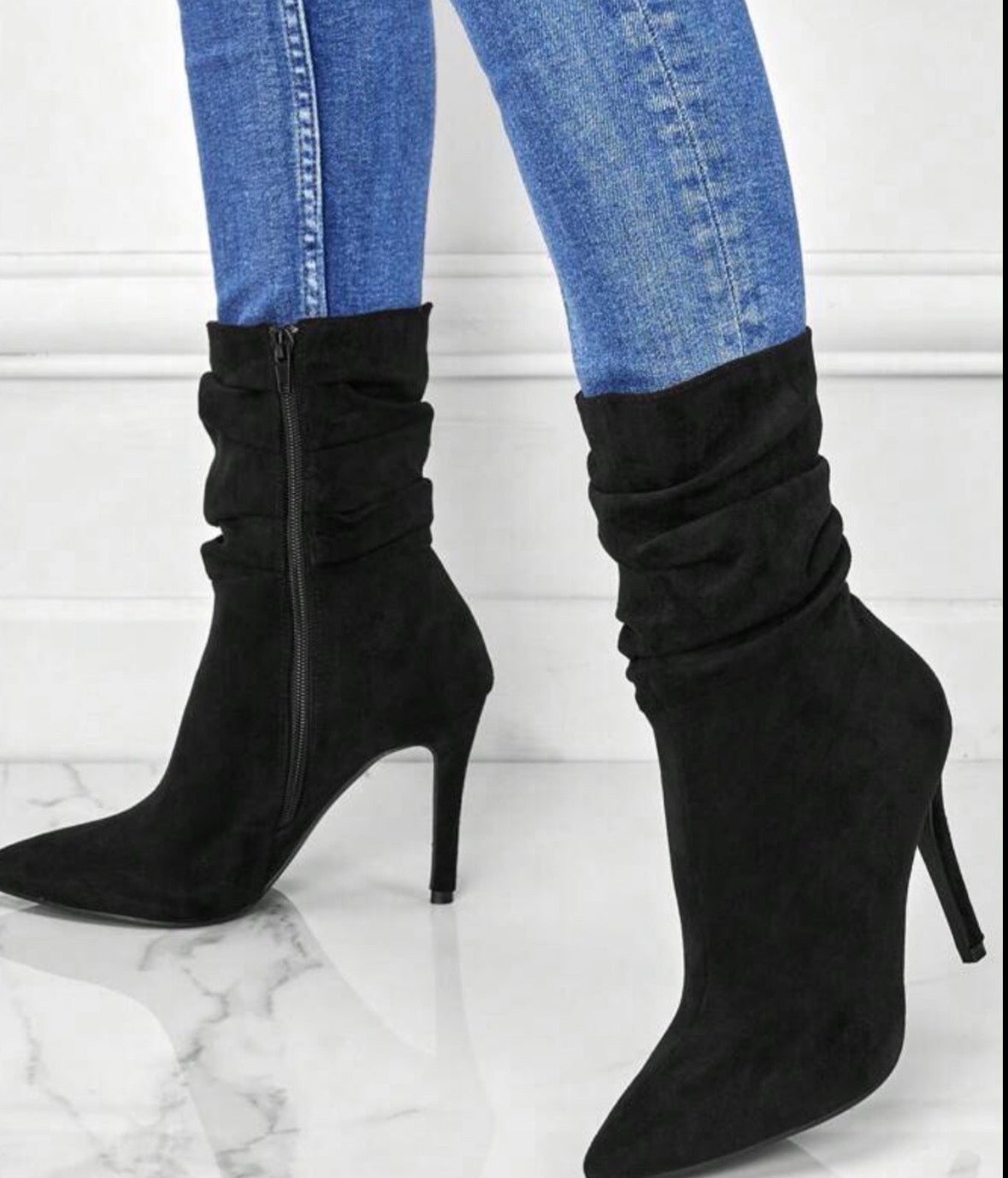 Women's Autumn/Winter Side Zipper Pointed Toe Ruched Fashion Boots heels