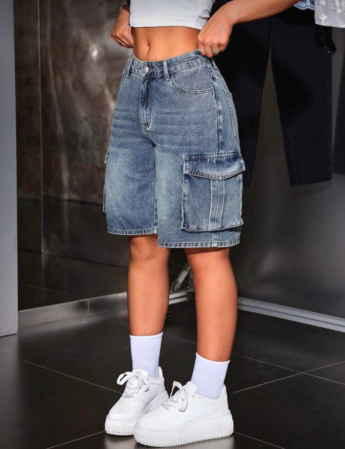 Medium wash women’s street picket denim shorts jorts