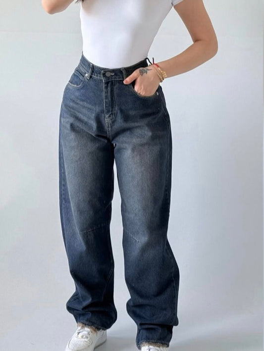 Women’s fit pocket wide loose dark blue washed casual denim jeans