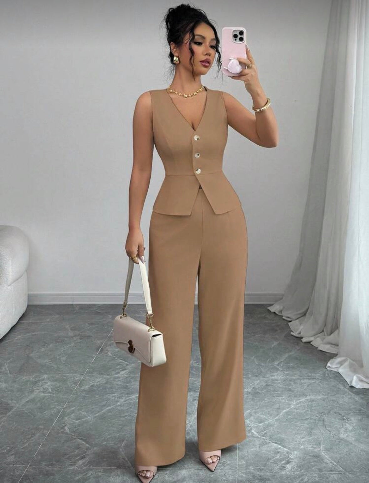 Women’s elegant solid colour button vest and loose pants
