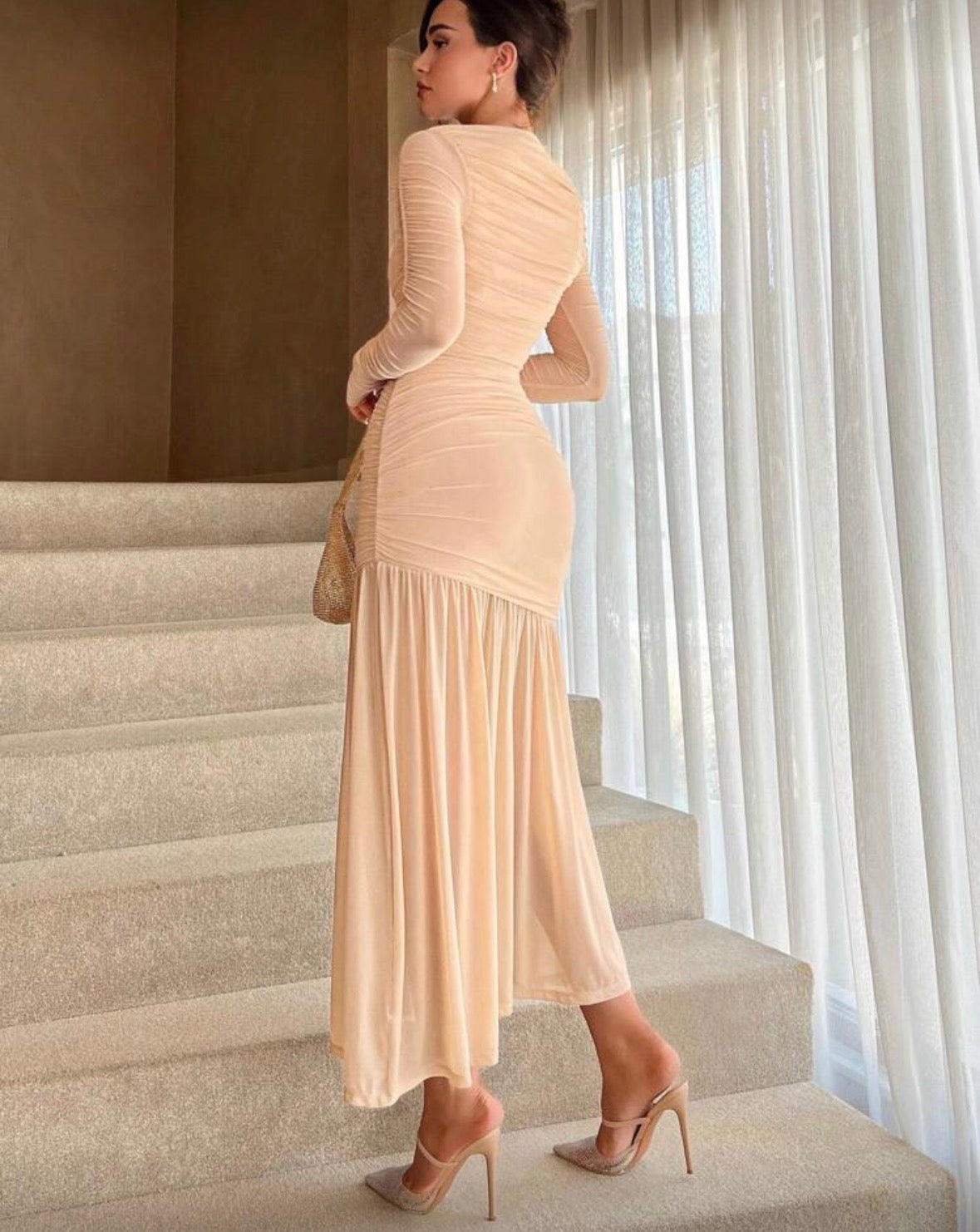 Women’s long sleeve floral elegant long covered neck dress