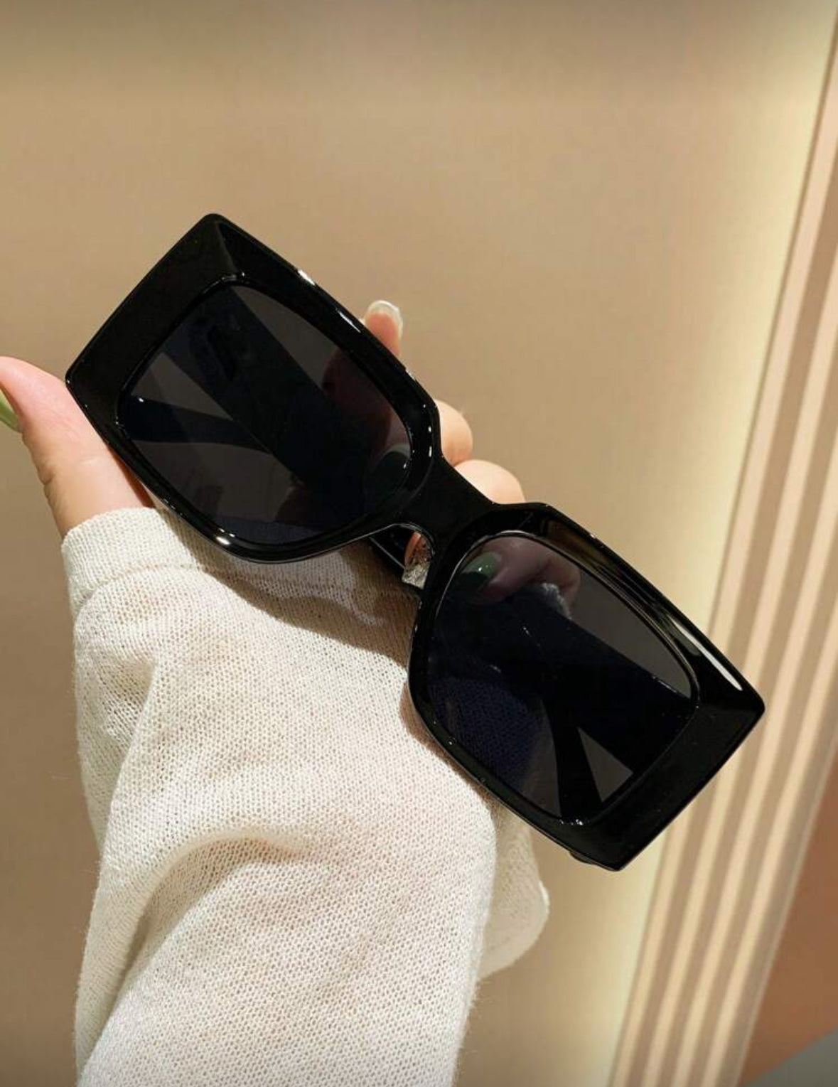 1 Pair Unisex Large Rectangle Black Frame Fashion Sunglasses