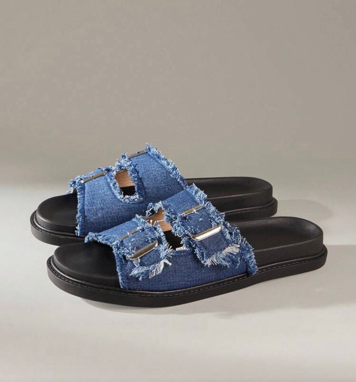 Women's Round Toe Rhinestones Double Buckle Strap Flat Comfortable Casual Sandals