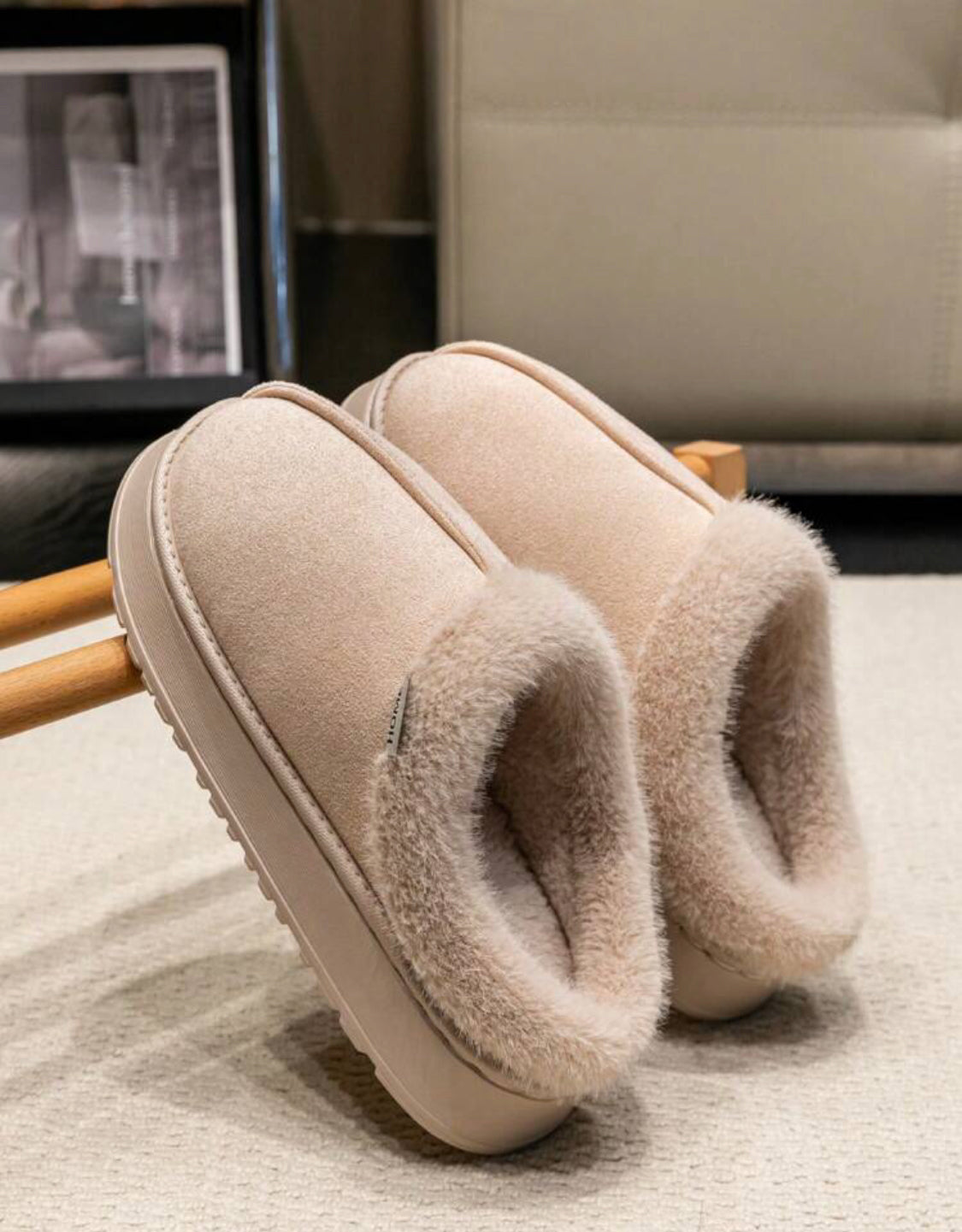 Comfortable cozy women’s slipper sandals for winter pajamas