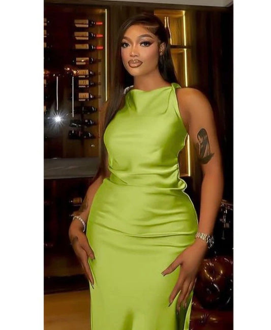 Women’s elegant round neck sleeveless solid colour silk dress