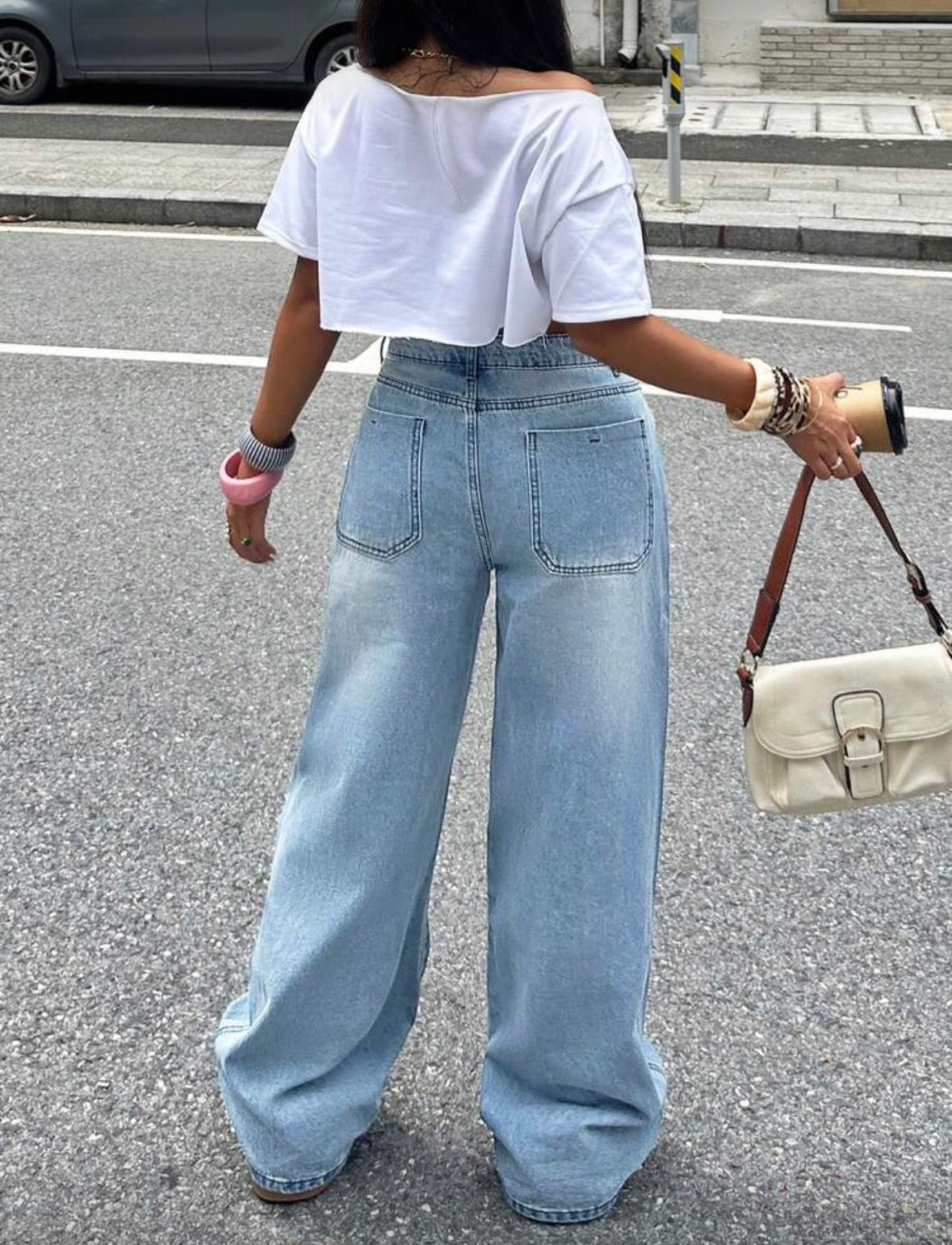 plain solid colour light wash denim loose jeans