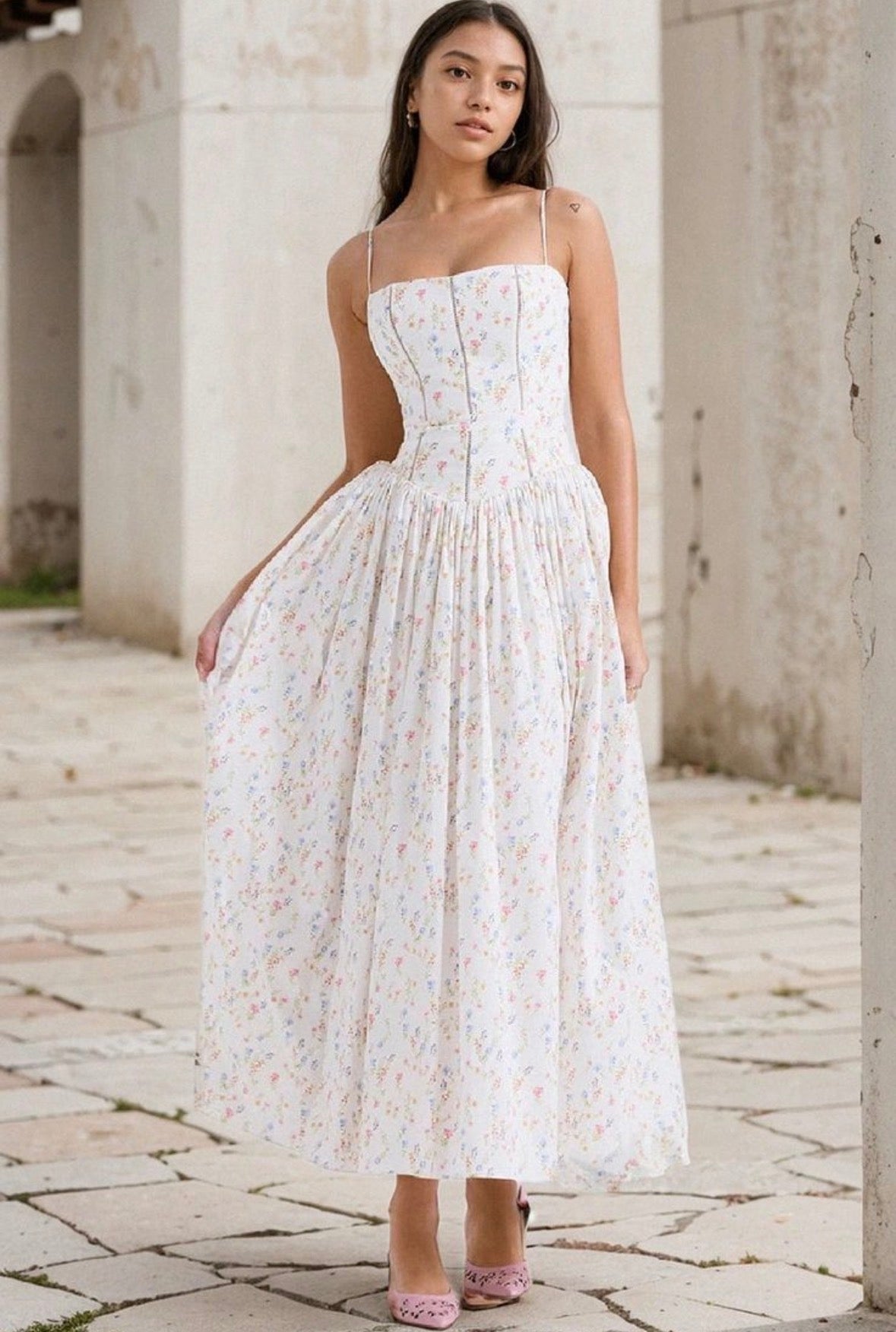 Women’s floral sleeveless white flower design long dress