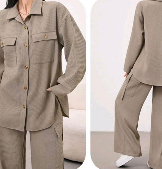 Women’s green 2 piece outer was home wear comfortable long sleeve shirt and loose pants