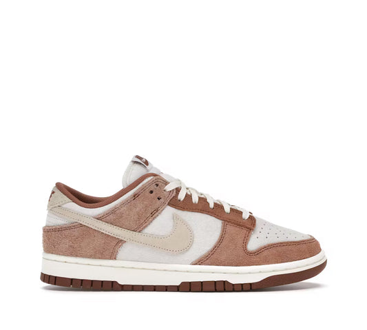 Nike Dunk Low Medium Curry