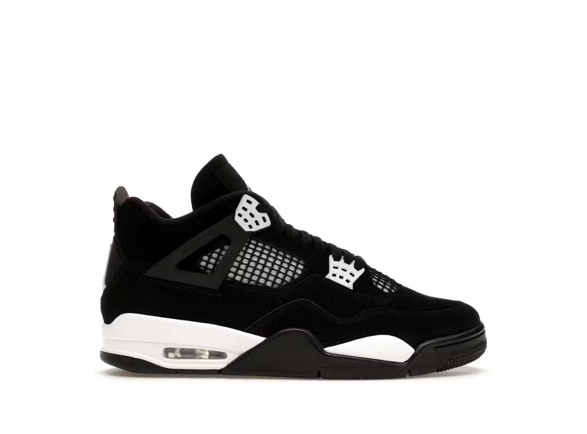 Air Jordan Retro white thunders