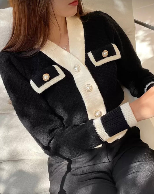 Women’s long sleeve button design casual cardigan