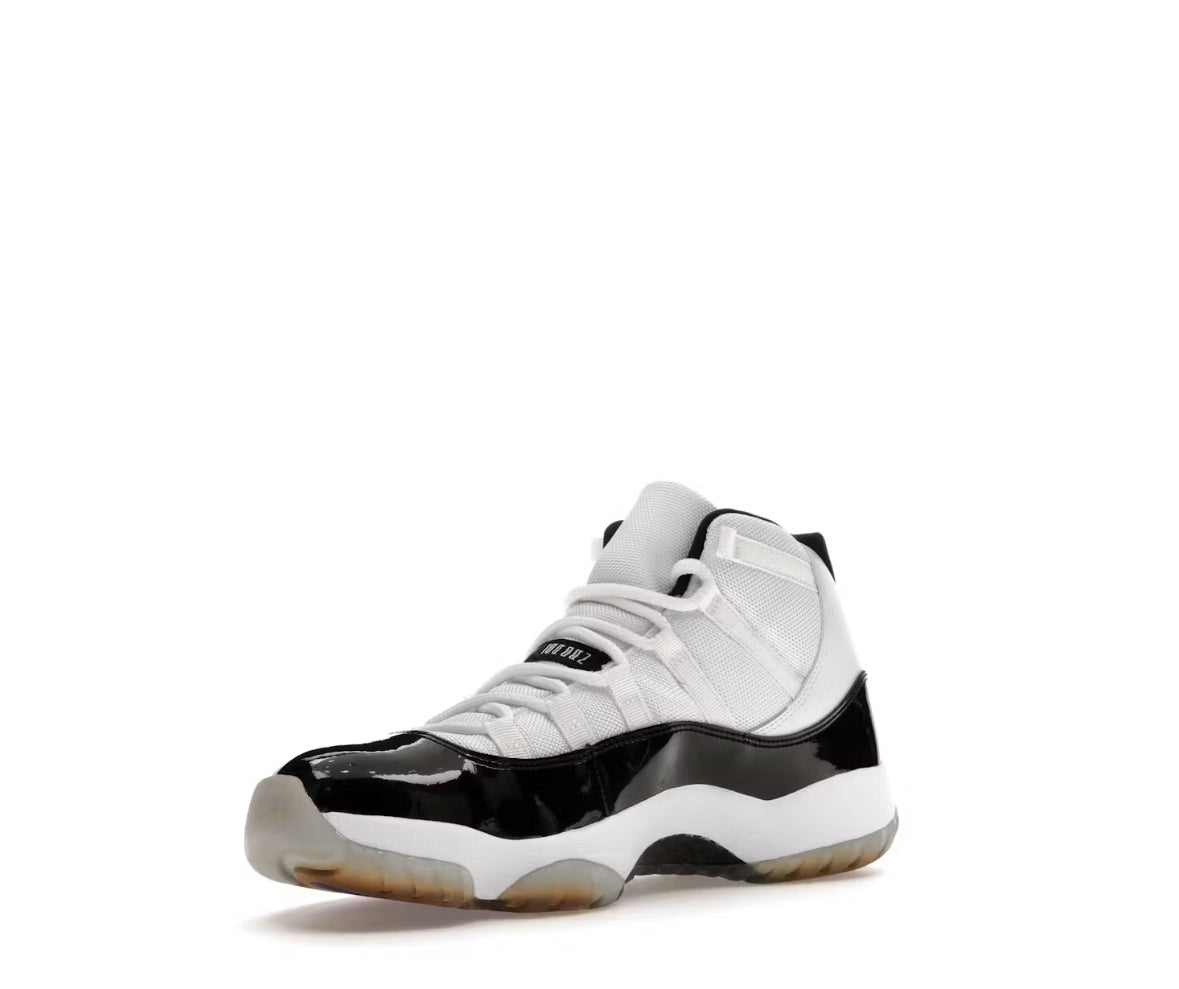 Jordan 11 Retro concord black and white
