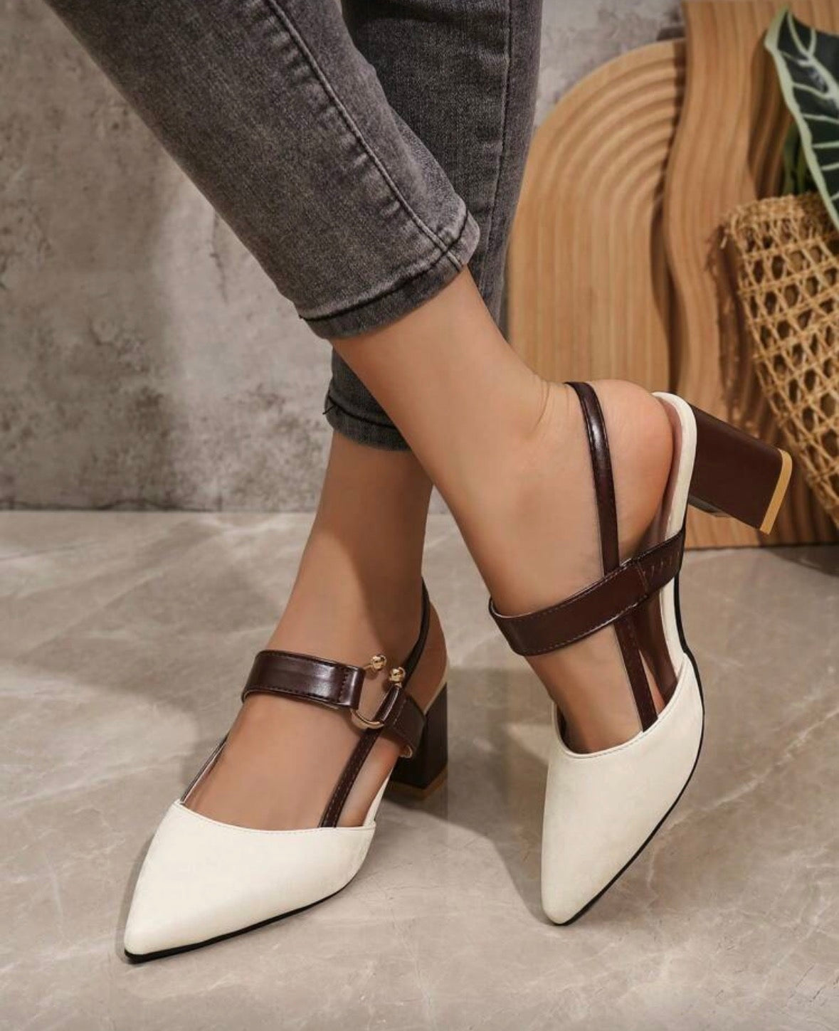 Women's High Heel Chunky Heel Pointed Toe