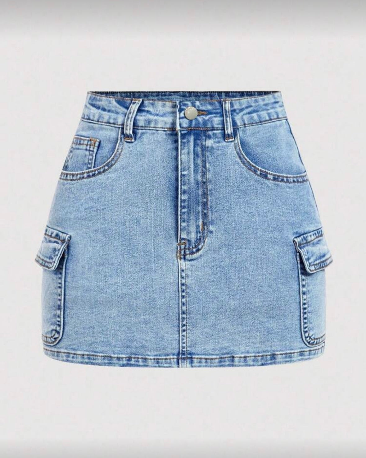 Cargo denim mini light wash skirt for women