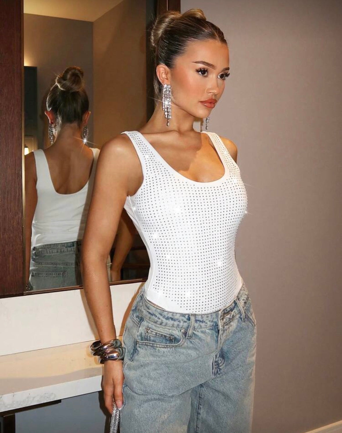 Elegant flashy women’s rhinestone decor white solid color vest
