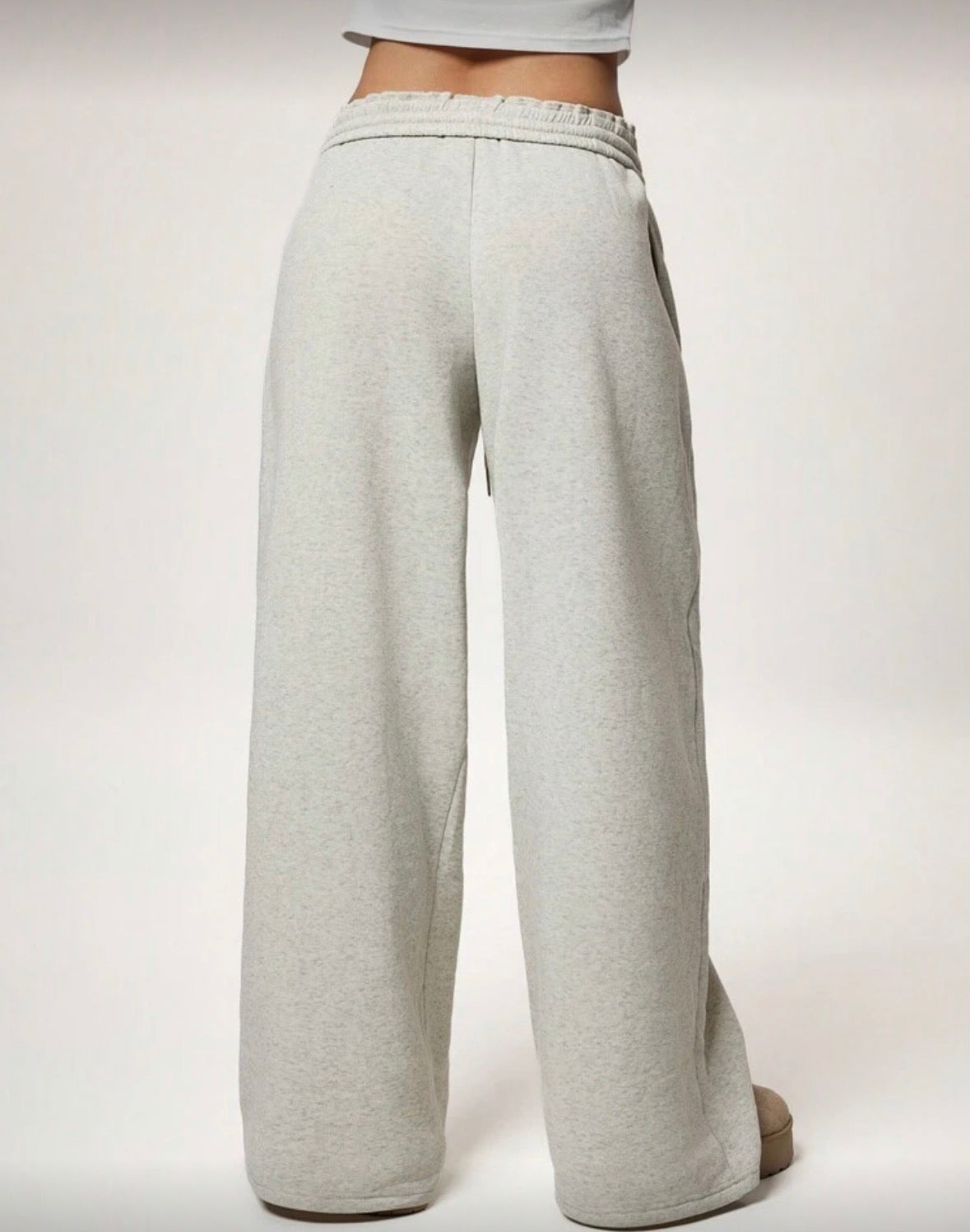 Women’s solid colour loose jogger sweatpants