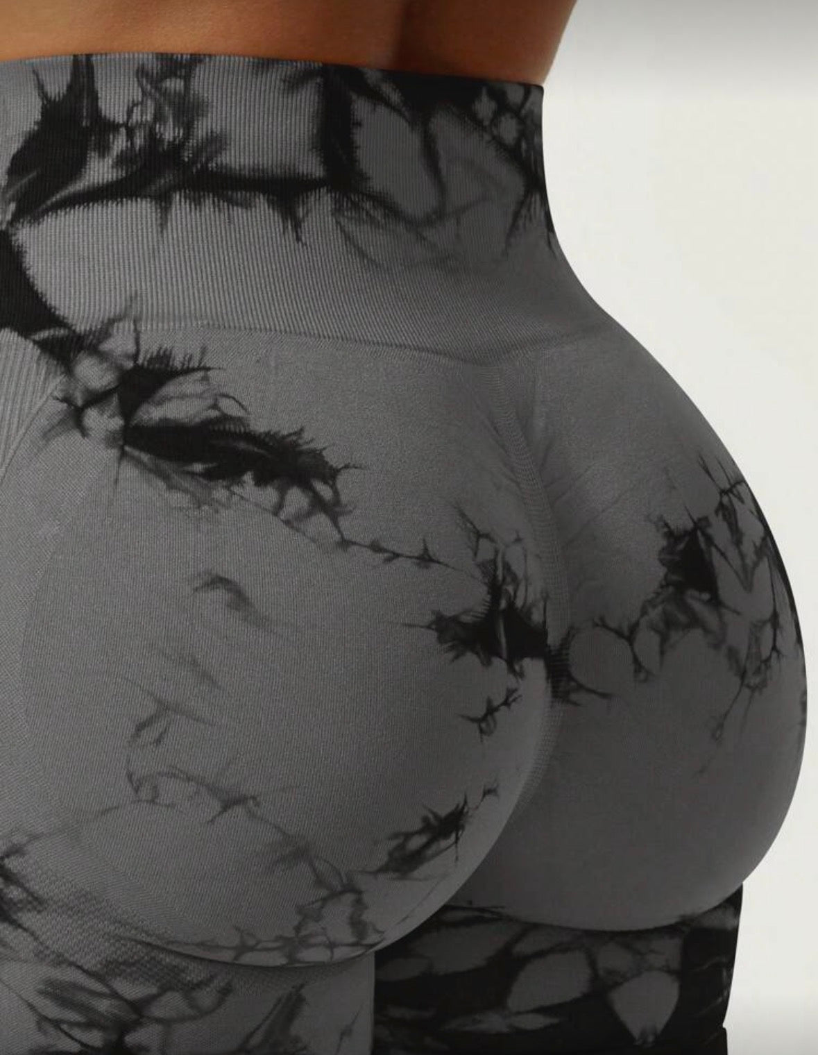 1pc Women's Fashion Tie-Dye Colorblock Yoga Sports Shorts With Stretch, Seamless Outdoor Cycling Pants