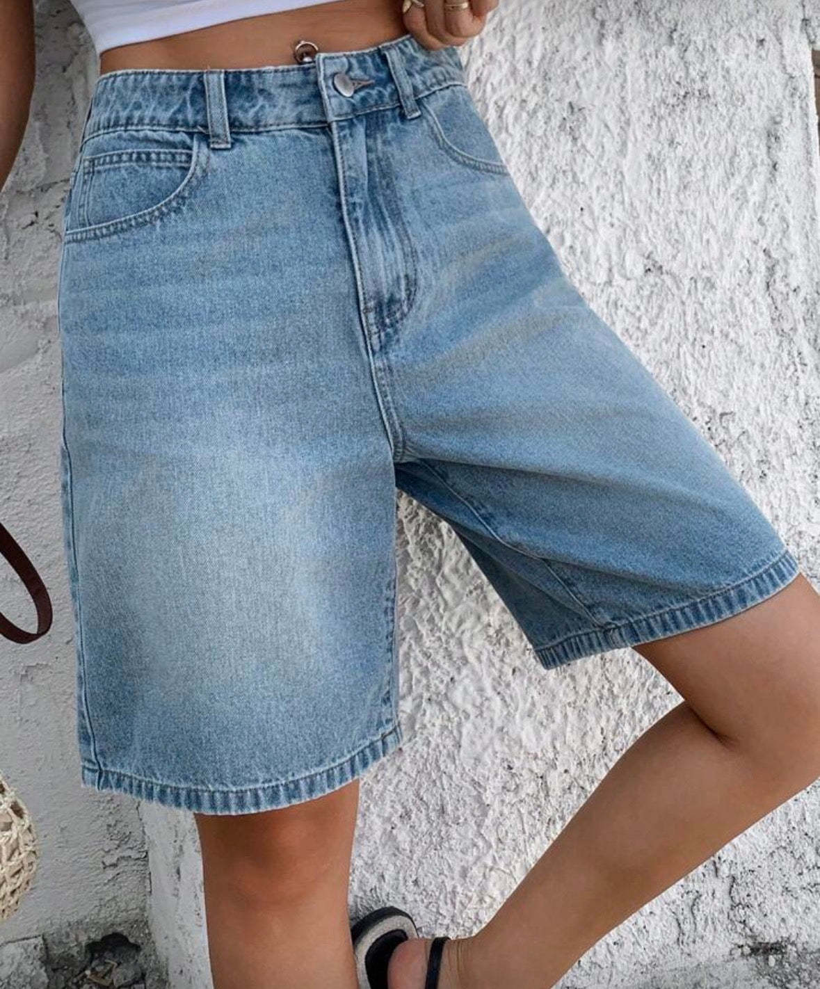 Loose Fitting Casual Five-Point Denim Shorts With Pockets