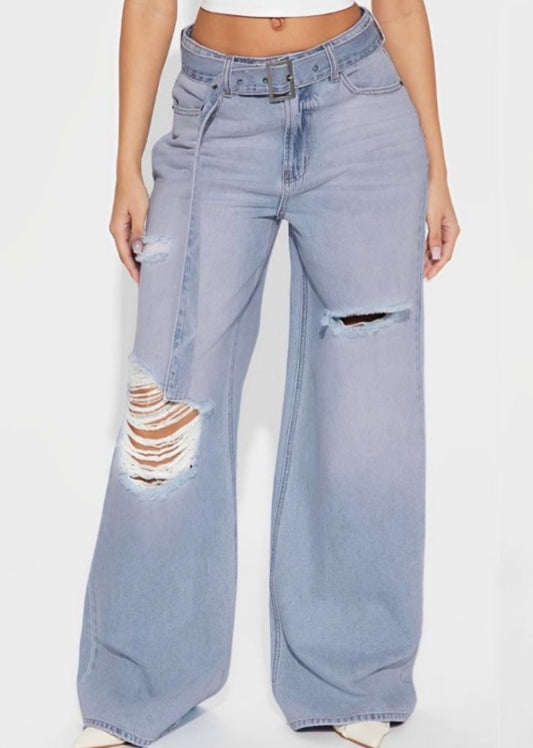 Women’s ripped pocket high waist loose elegant sophisticated outerwear blue denim jeans