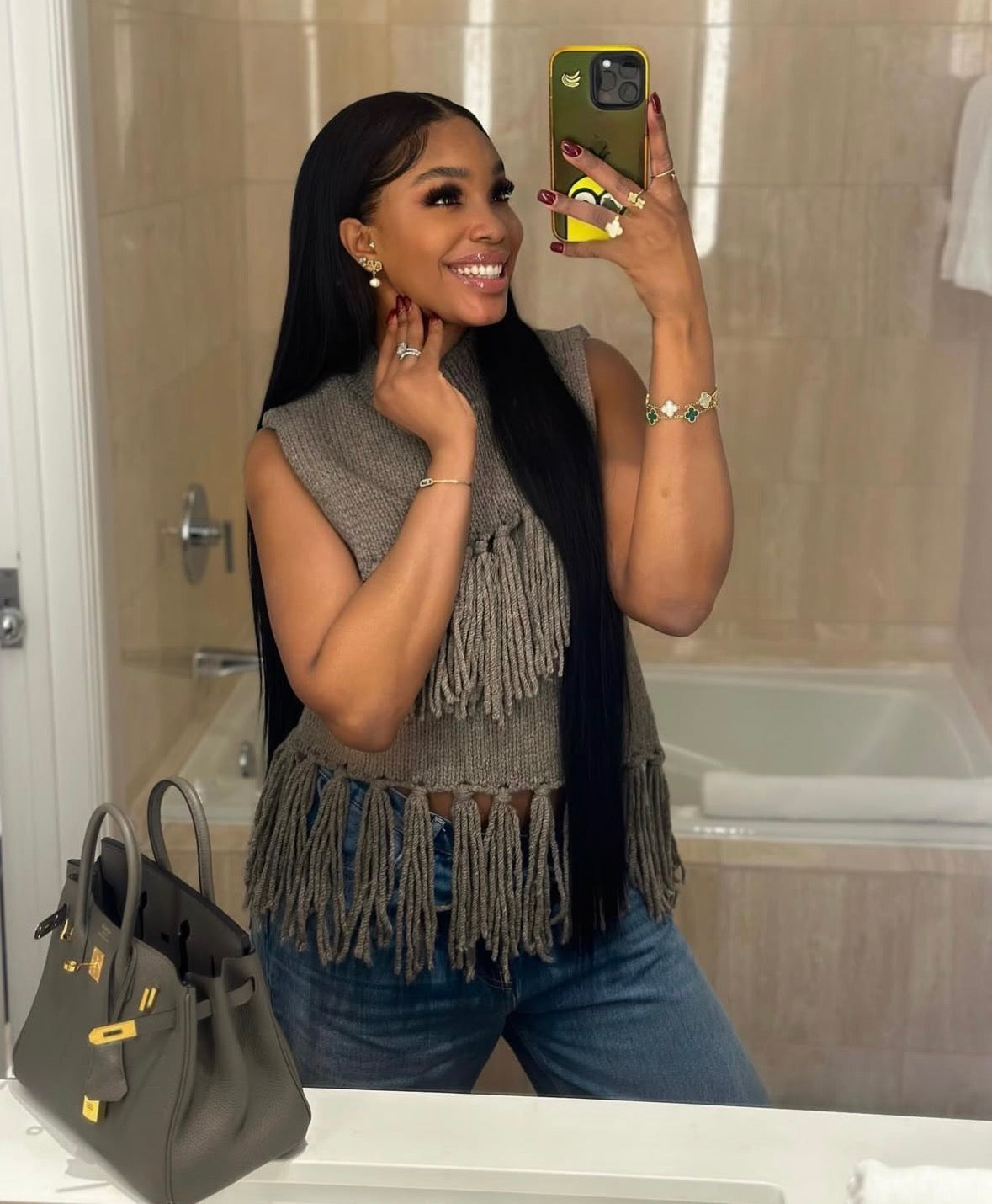 Women Fashion Solid Color Sleeveless Knit Fringe Decor Vest Top Blouse