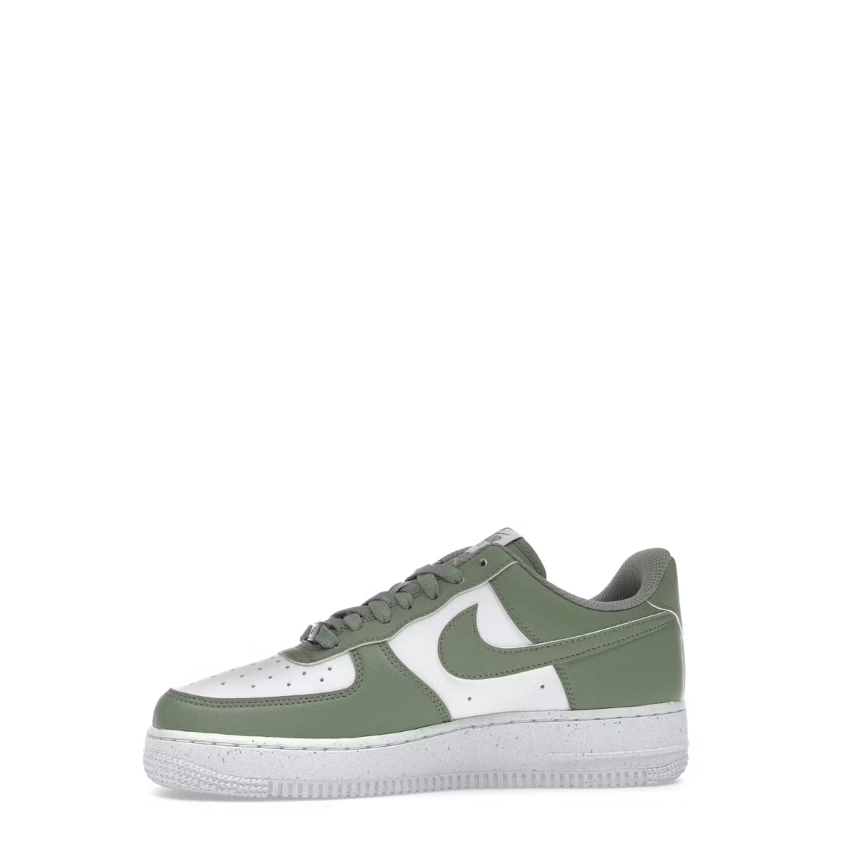Nike Air Force 1 Low ‘07 SE next nature white oil green